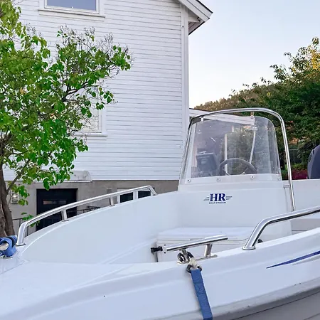 In Haroya With Harbor View Ferienhaus *