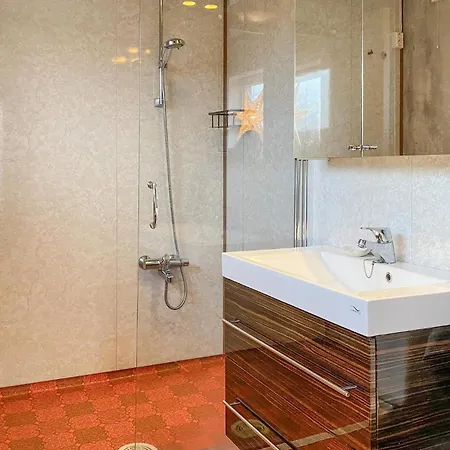 In Haroya With Harbor View Dom wakacyjny