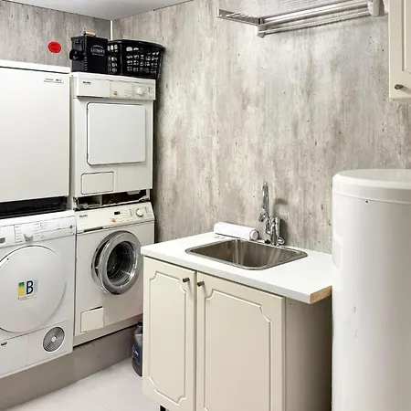 Dom wakacyjny In Haroya With Harbor View *