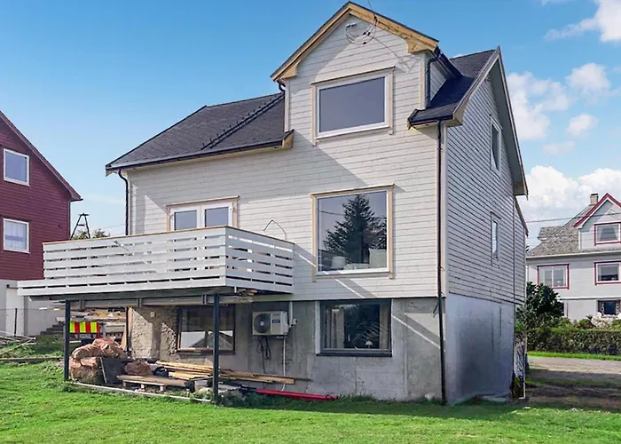 In Haroya With Harbor View