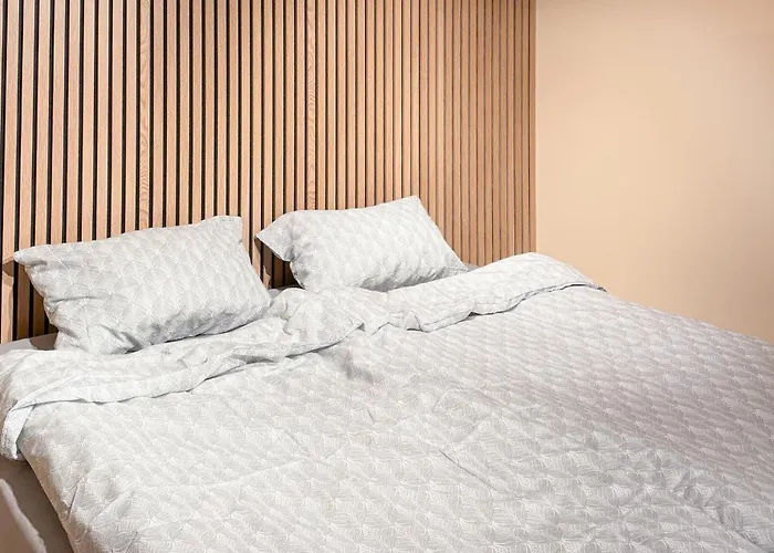 In Haroya With Harbor View * Steinshamn