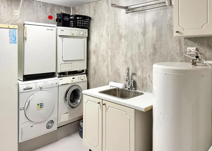 Holiday home In Haroya With Harbor View *