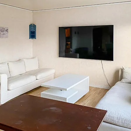 In Haroya With Harbor View Steinshamn