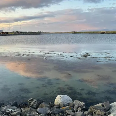 In Haroya With Harbor View Holiday home
